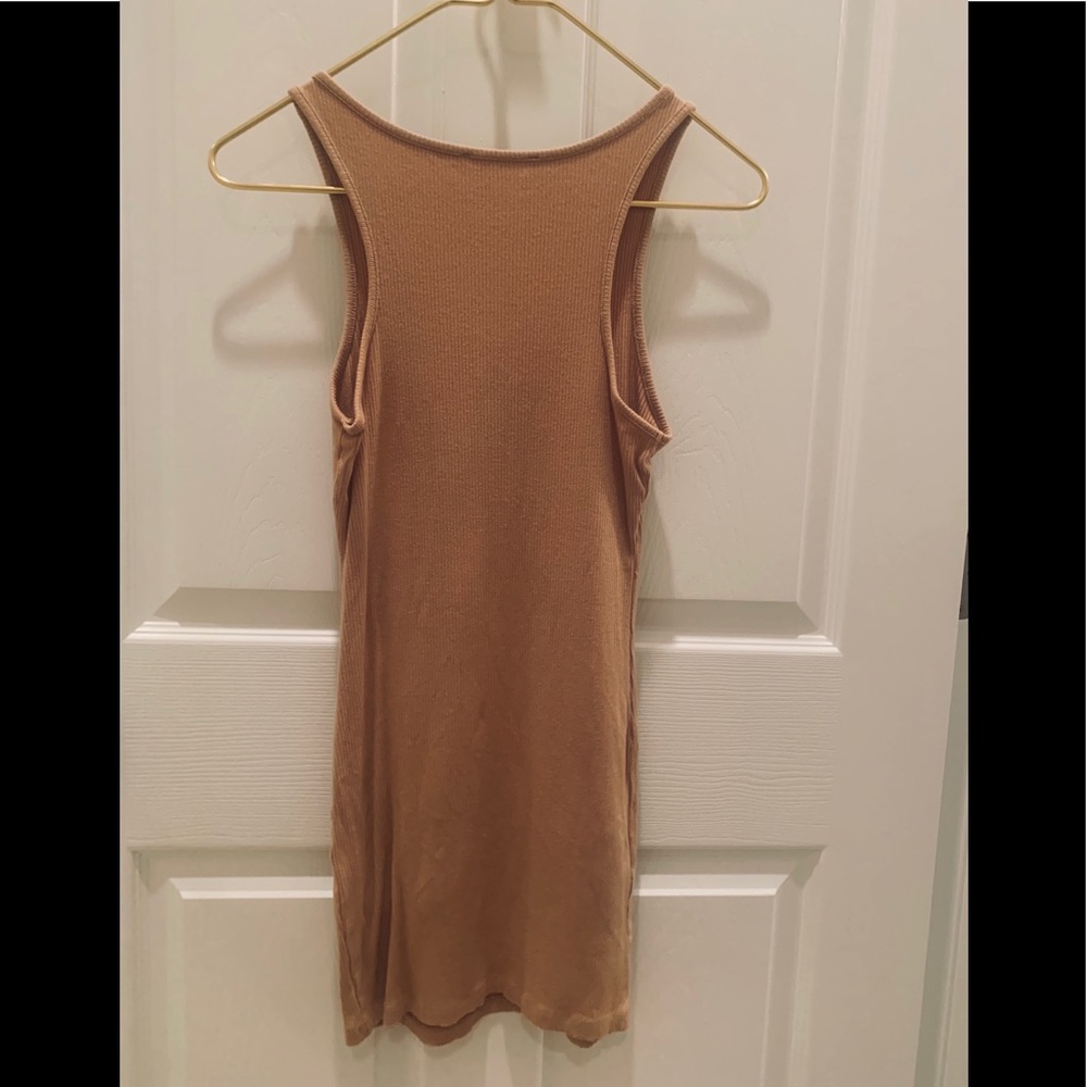 Dress - Picture 3 of 3